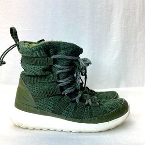Nike Roshe One Green Sherpa Lined High Top Sneakers 807424-300 Women Size 6